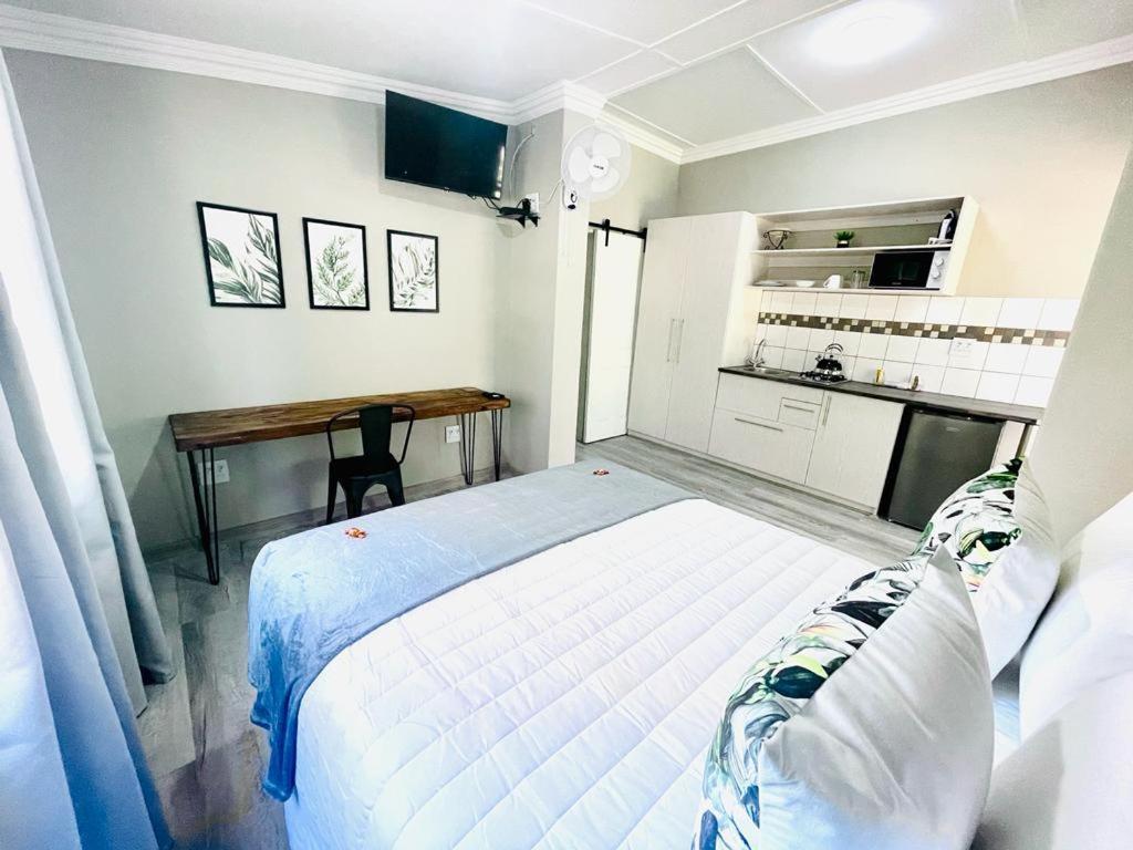 Hotel Madeira Bed Queenstown Exterior foto